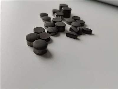 廠家定制生產(chǎn)各種規(guī)格型號金剛石復(fù)合片